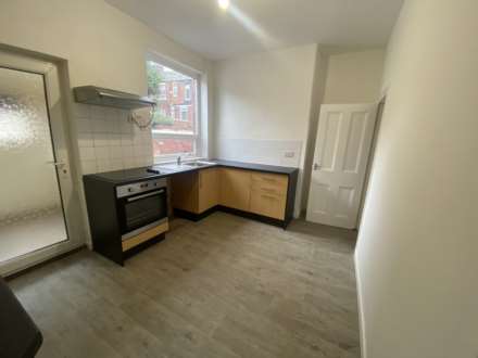 Hebron Street, Royton, Image 4