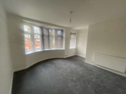 Montgomery Street, Oldham, Image 10