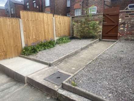 Montgomery Street, Oldham, Image 17