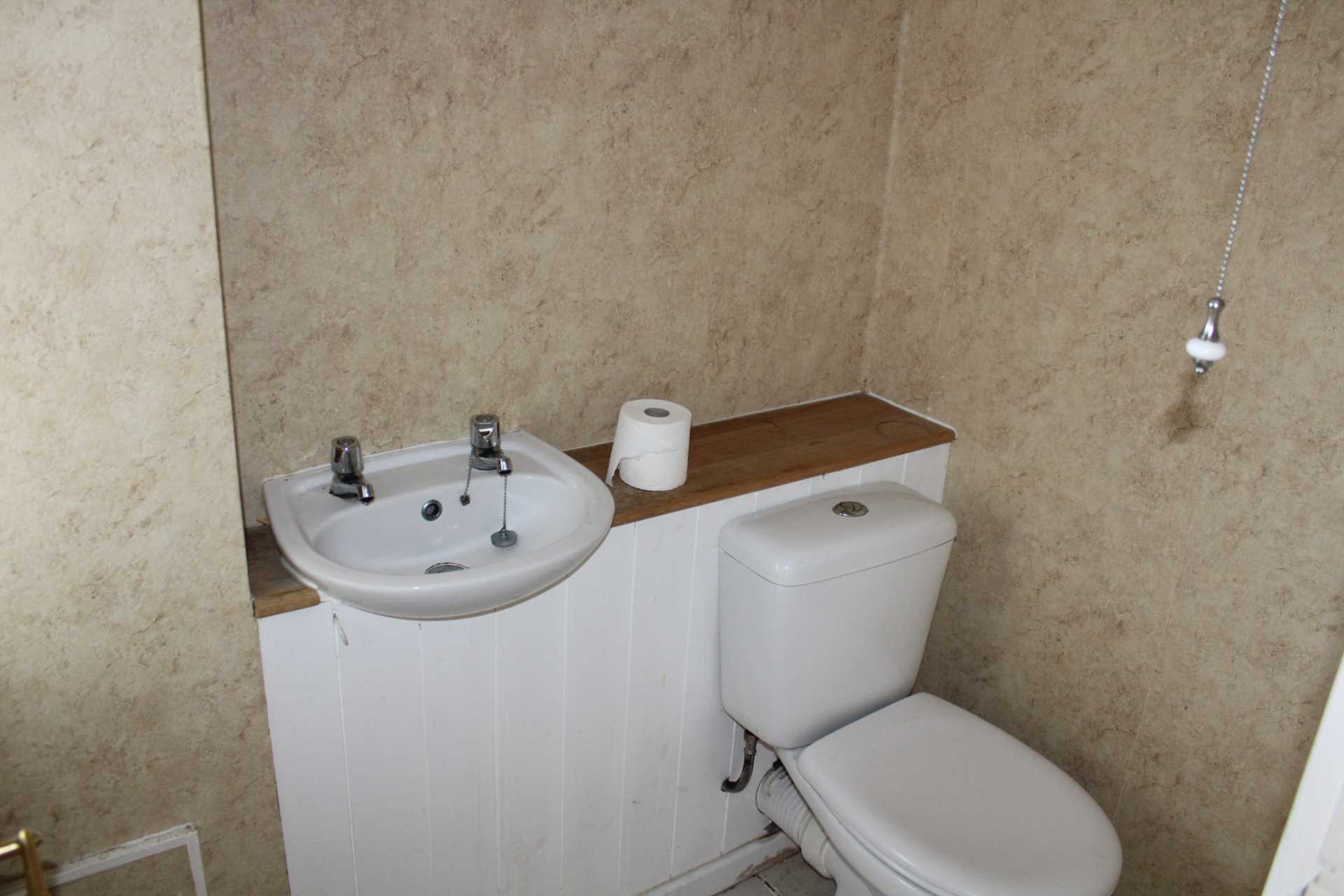 Kirkstone Close, Oldham, Image 5