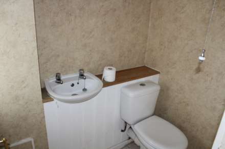 Kirkstone Close, Oldham, Image 5
