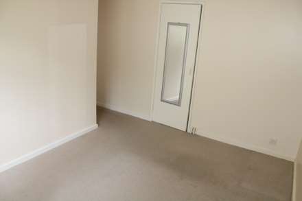 Kirkstone Close, Oldham, Image 6