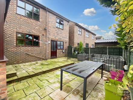 Rochdale Road, Royton, Image 24