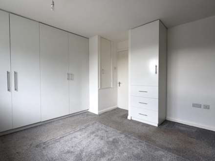 Redwood, Chadderton, Image 10