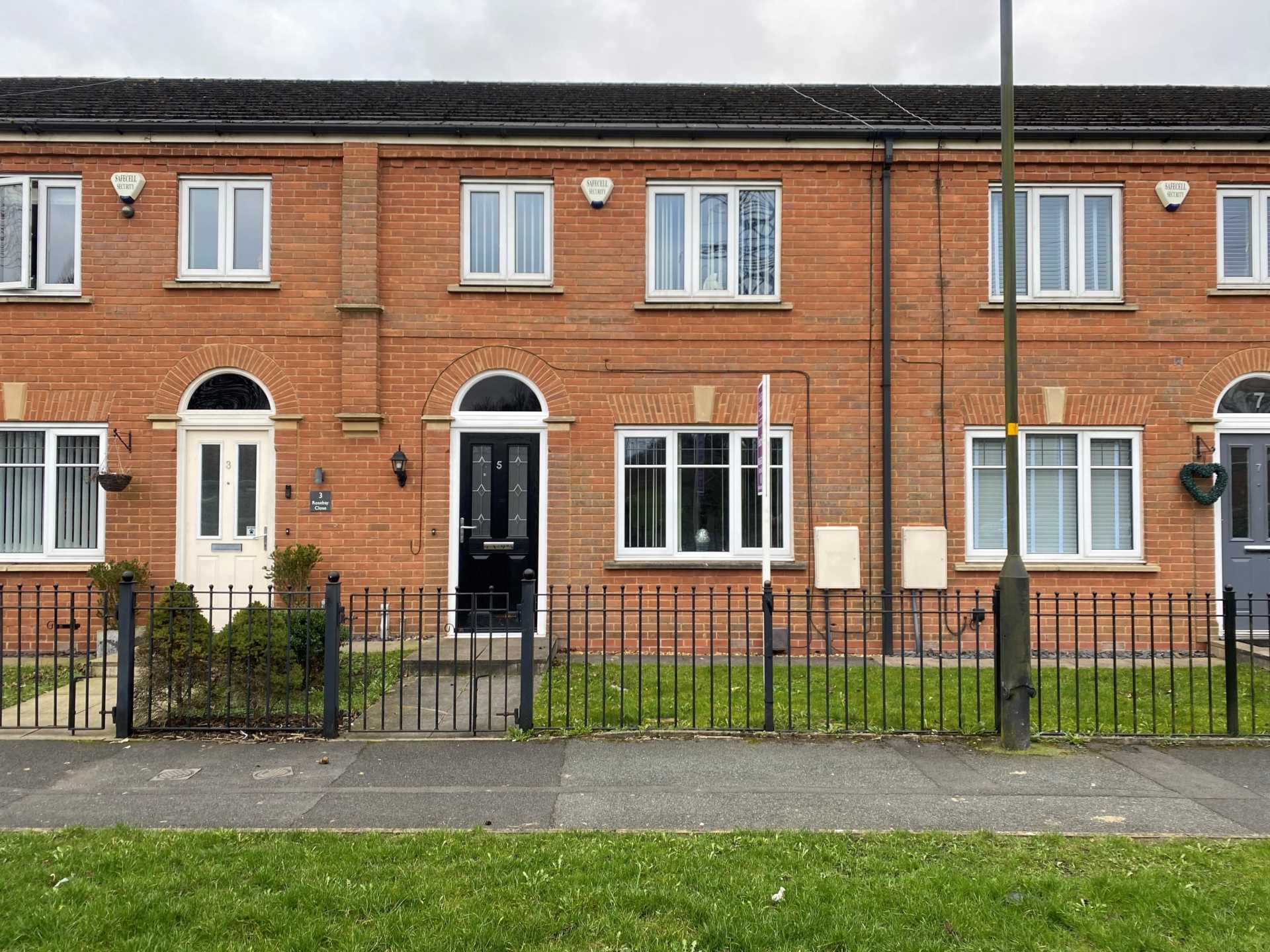 Rosebay Close, Royton, Image 1