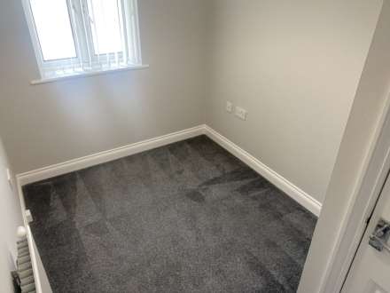 Rosebay Close, Royton, Image 11