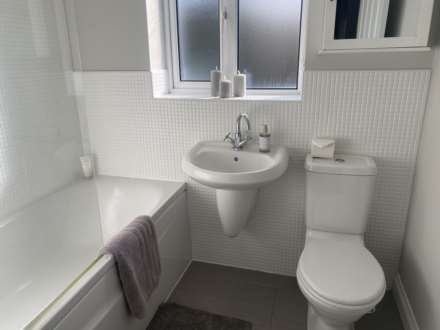 Rosebay Close, Royton, Image 12