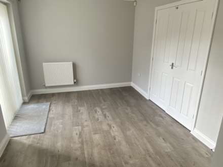 Rosebay Close, Royton, Image 7