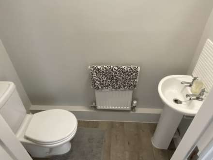 Rosebay Close, Royton, Image 8