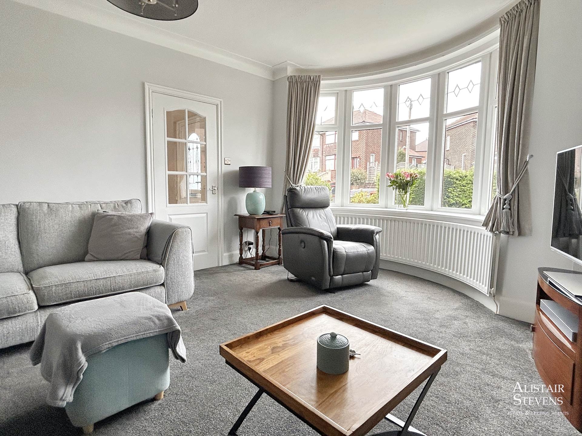 Kenilworth Road, Thornham, Rochdale, Image 2