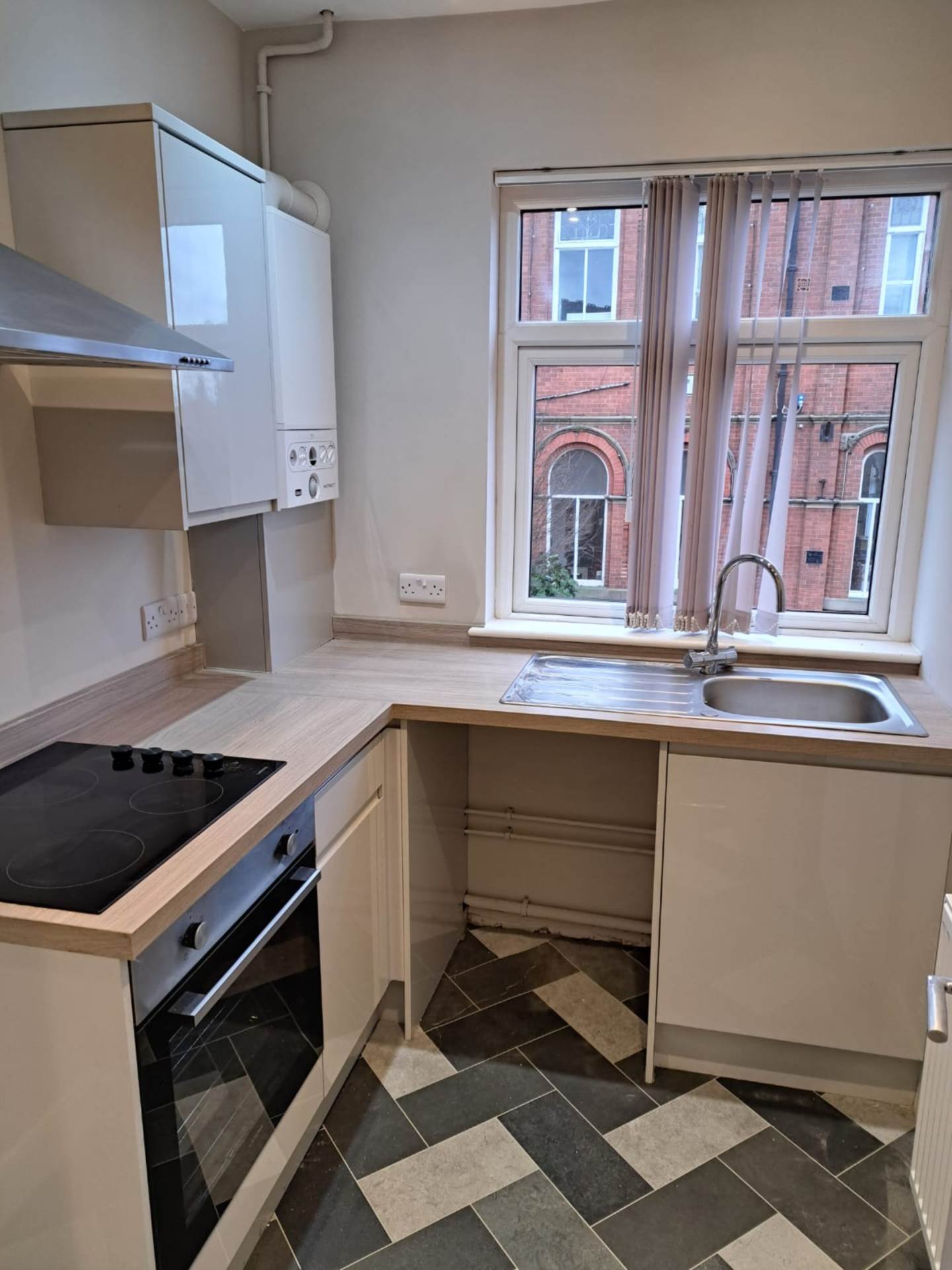 The Old Post Office, Market Street, Denton, Image 5