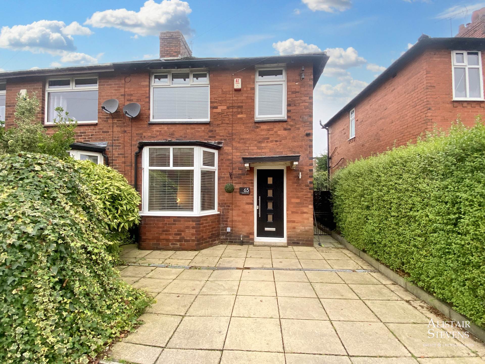 Springfield Lane, Oldham, Image 1