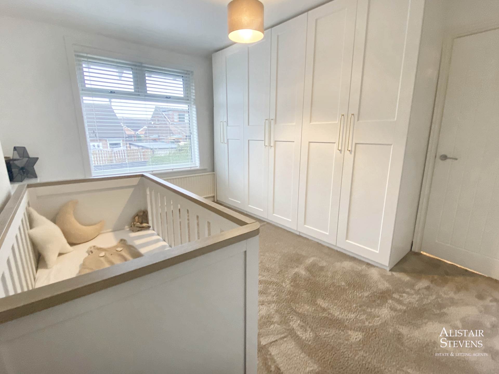 Springfield Lane, Oldham, Image 11