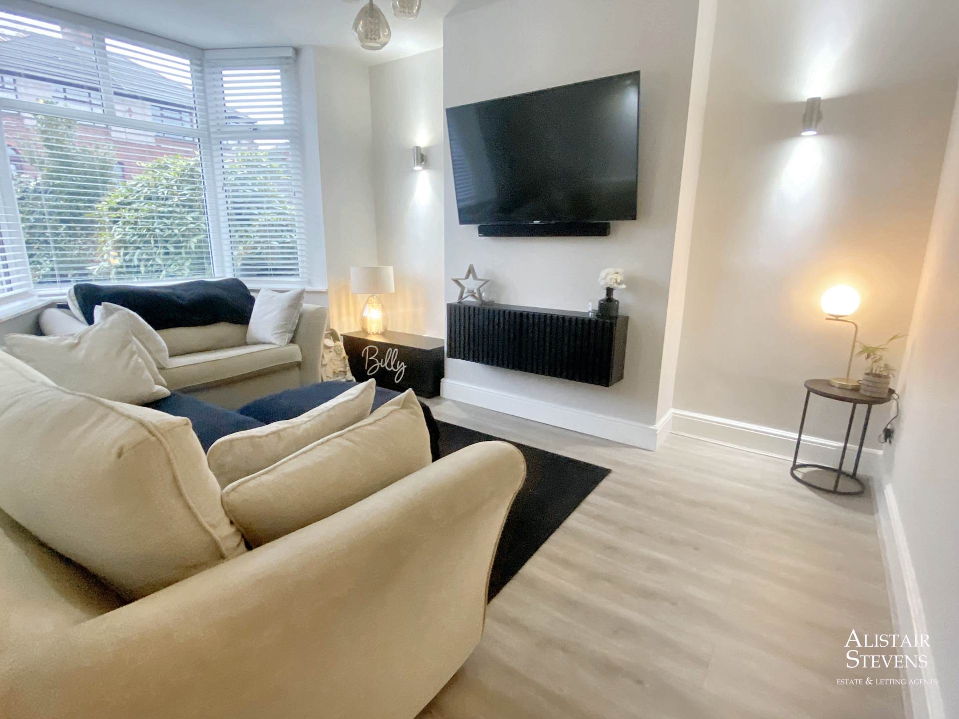 Springfield Lane, Oldham, Image 2