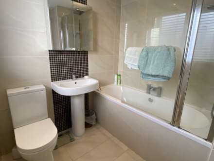 Thornham Lane, Oldham, Image 14