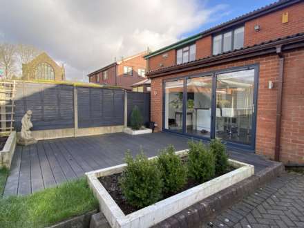 Thornham Lane, Oldham, Image 16