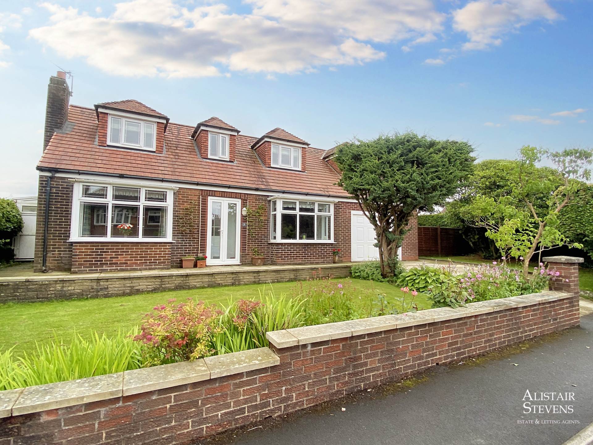 Marsden Close, Rochdale, Image 1