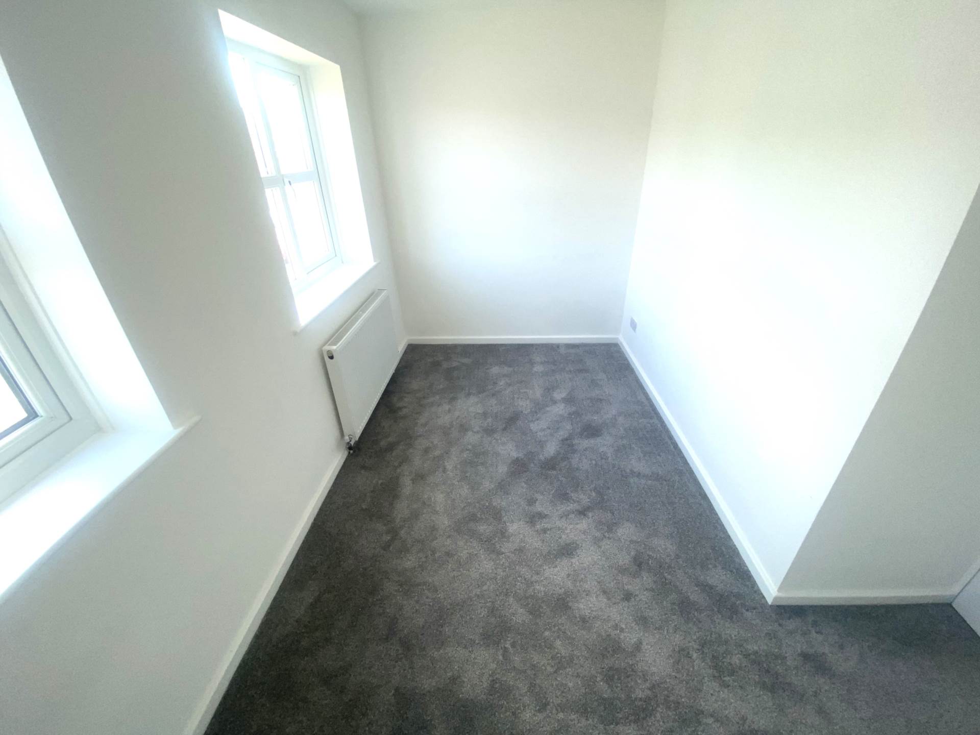 Putney Close, Oldham, Image 11
