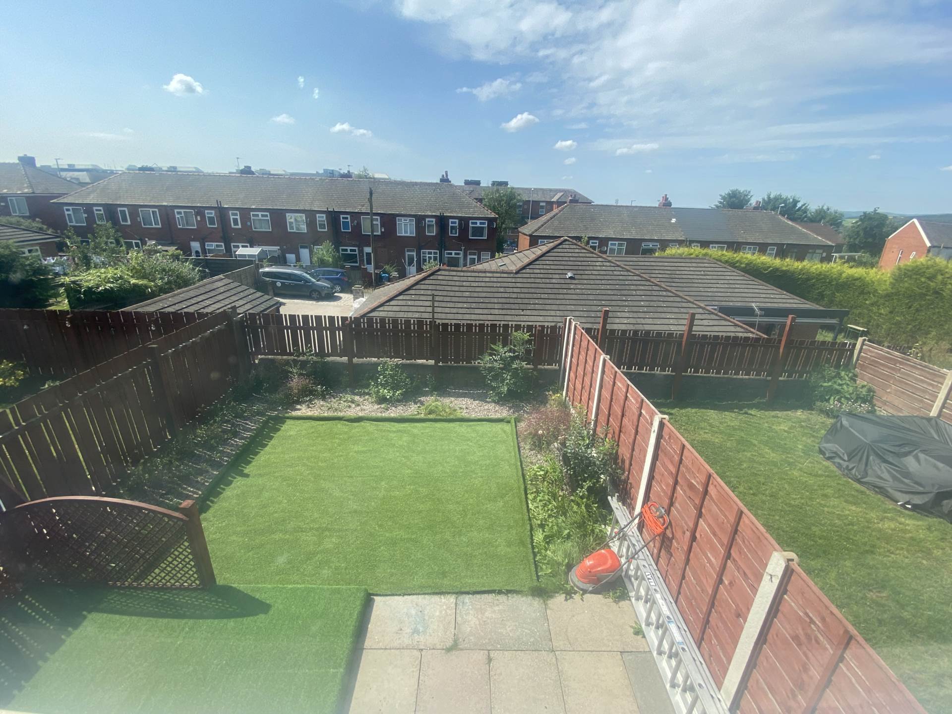 Putney Close, Oldham, Image 12