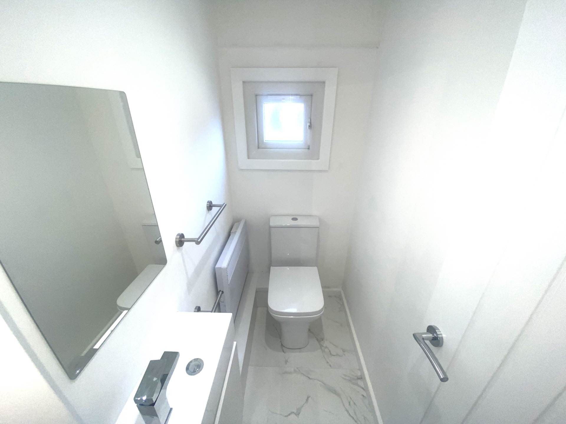 Putney Close, Oldham, Image 7