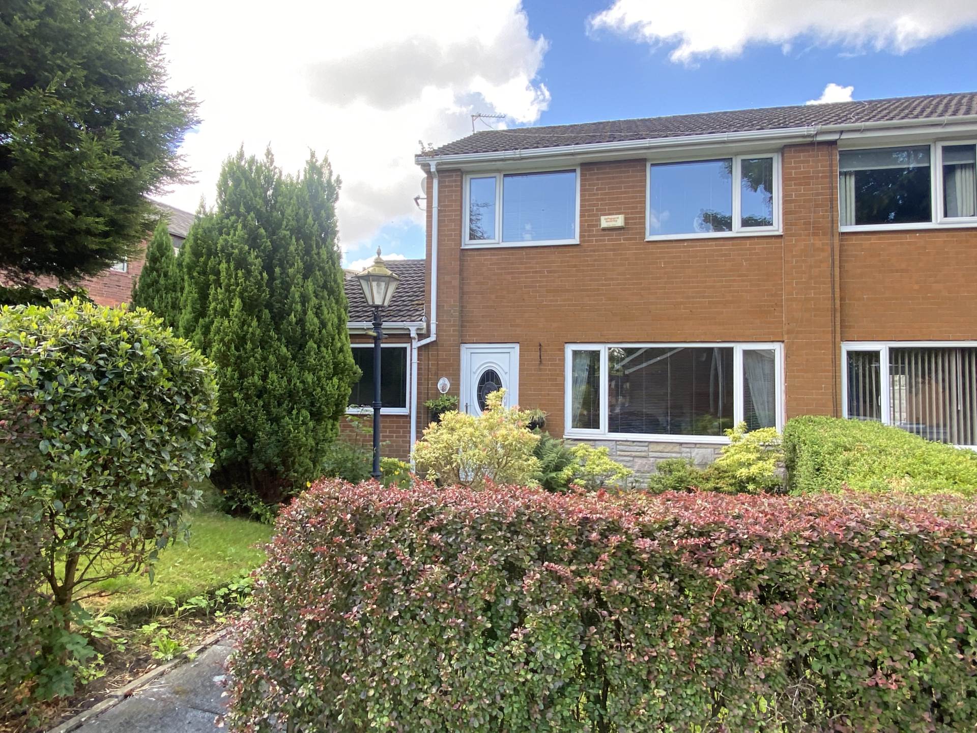 Percival Walk, Oldham, Image 1