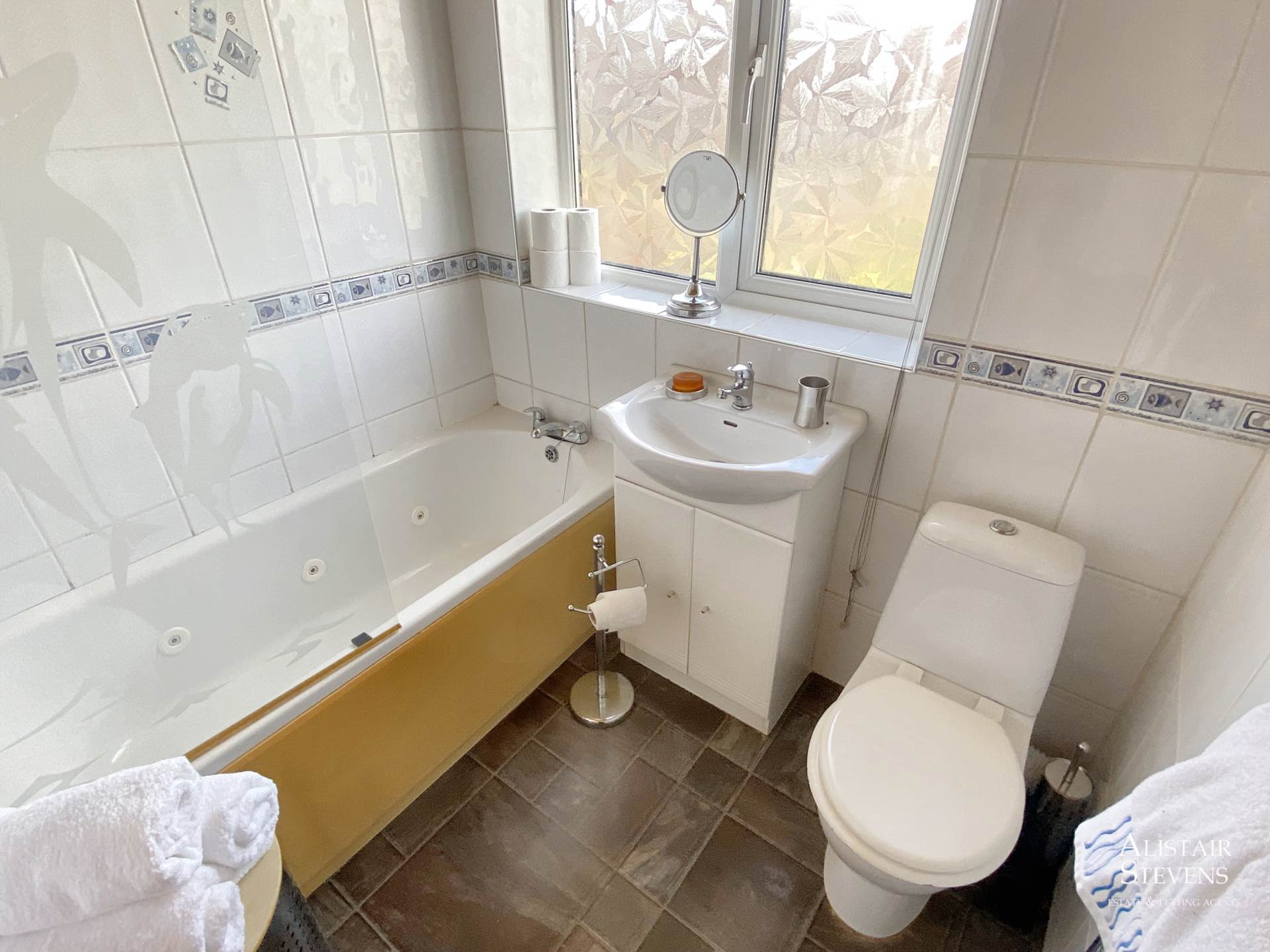 Percival Walk, Oldham, Image 14