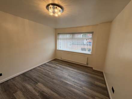 Bransdale Avenue, Royton, Image 10