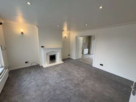 Bransdale Avenue, Royton, Image 4