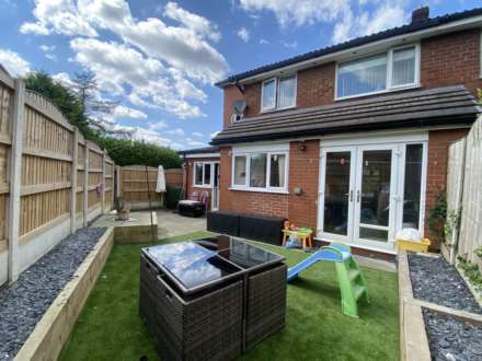 Camberwell Way, Royton, Image 2