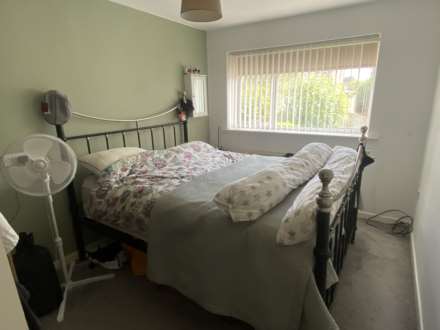 Camberwell Way, Royton, Image 8