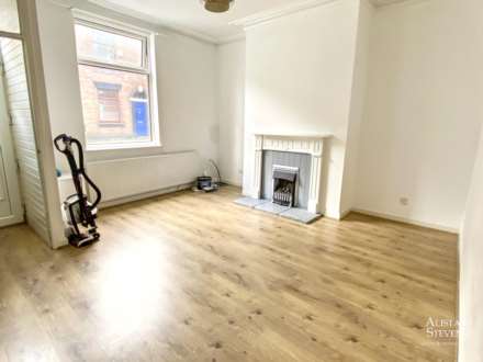 Rochdale Lane, Royton, Image 2