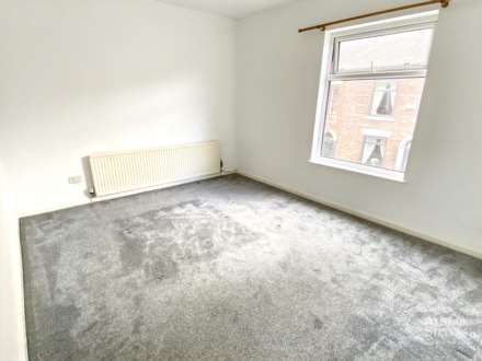 Rochdale Lane, Royton, Image 8