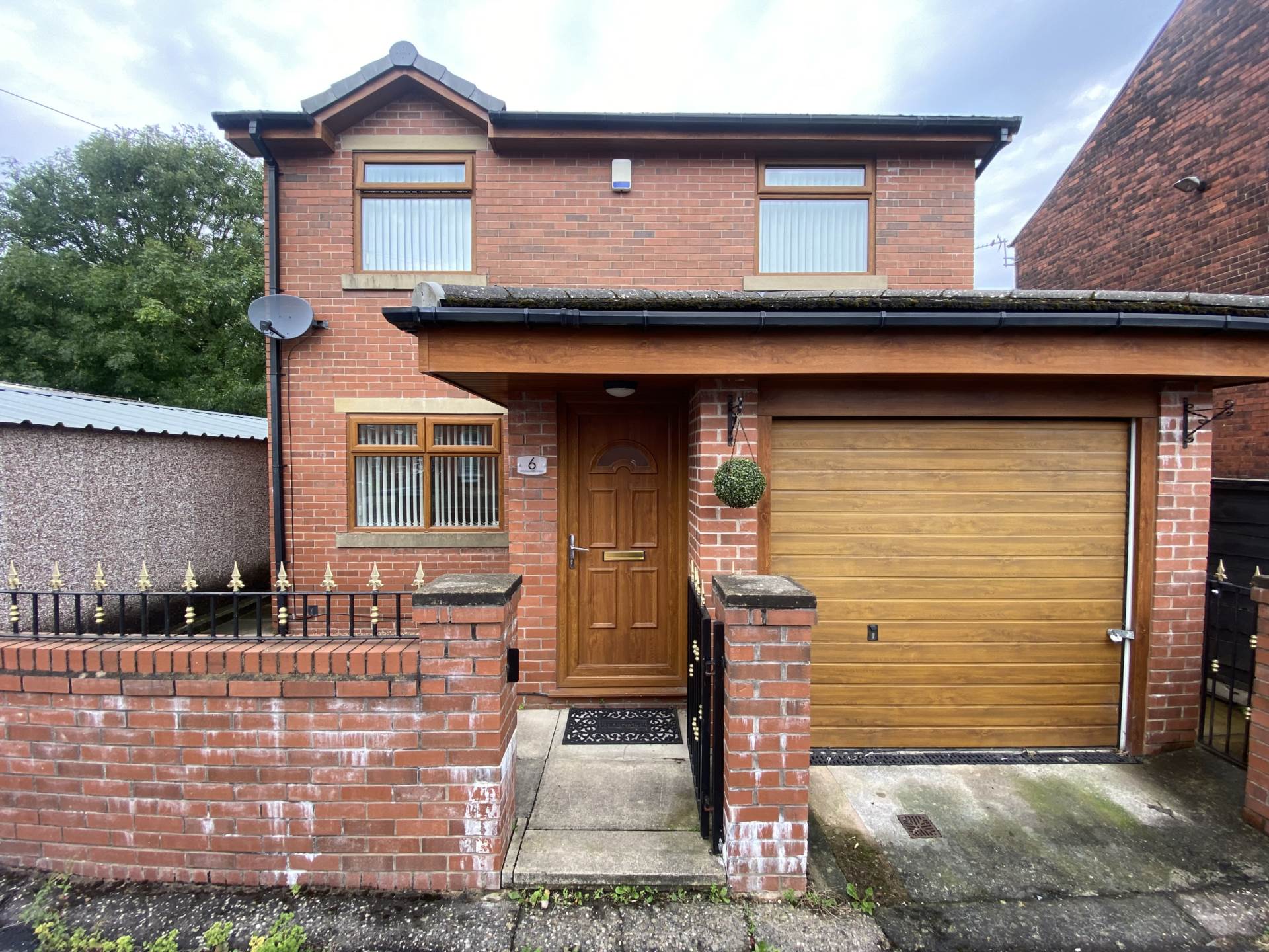 Brooklands Street, Royton, Image 1