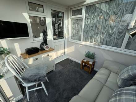 Alpine Drive, Royton, Image 10