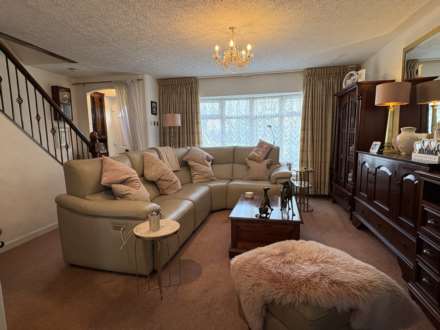 Alpine Drive, Royton, Image 2