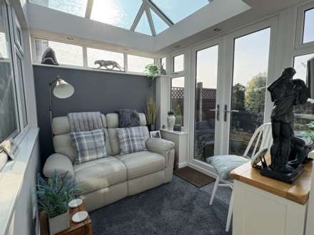 Alpine Drive, Royton, Image 9