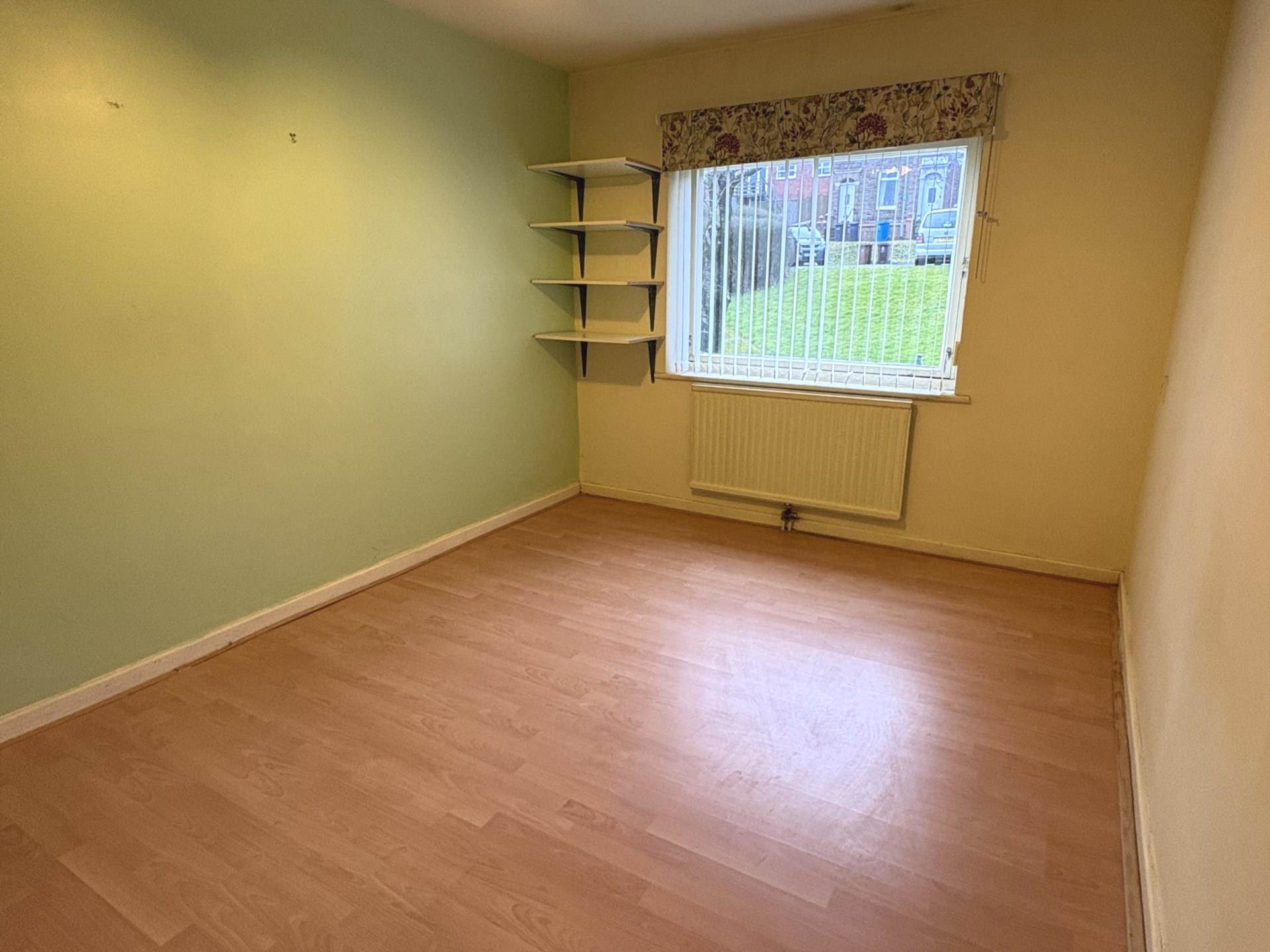 Woodend Street, Oldham, Image 12