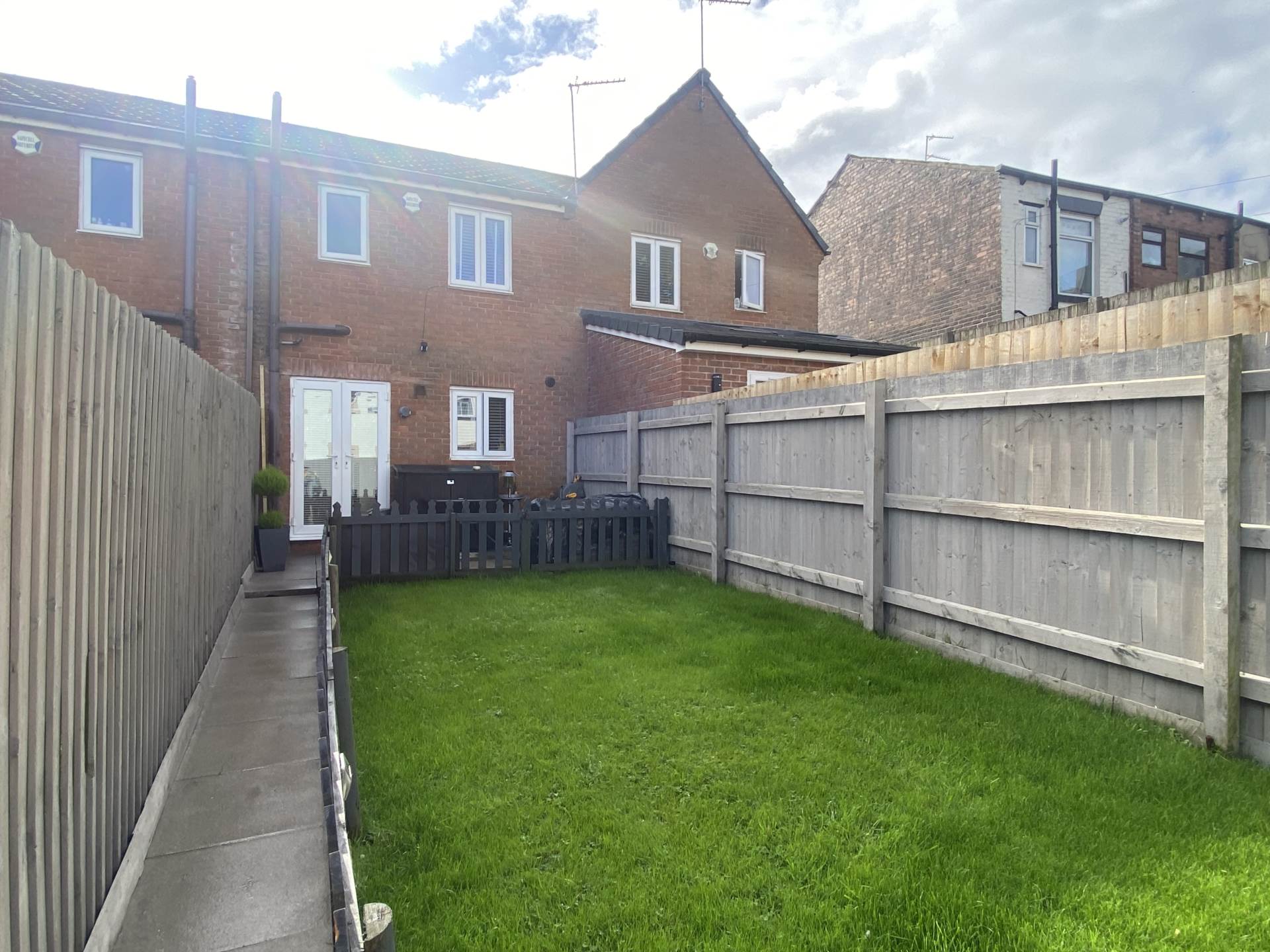 Clubhouse Close, Shaw, Image 12