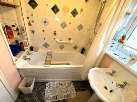 Jones Street, Oldham, Image 8