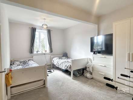 Windmill Close, Royton, Image 16