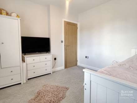 Windmill Close, Royton, Image 17