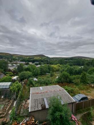 Manchester Road, Mossley, Image 10