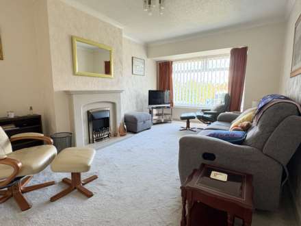 Dorchester Drive, Royton, Image 2