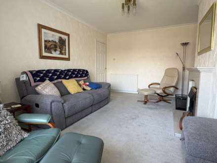 Dorchester Drive, Royton, Image 4