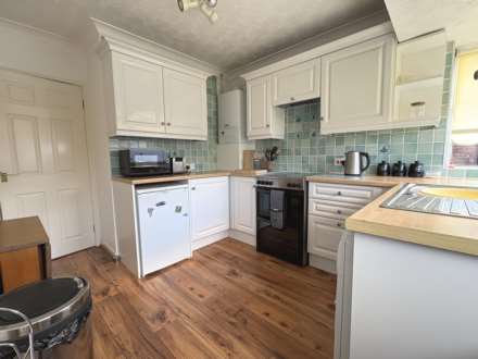 Dorchester Drive, Royton, Image 7