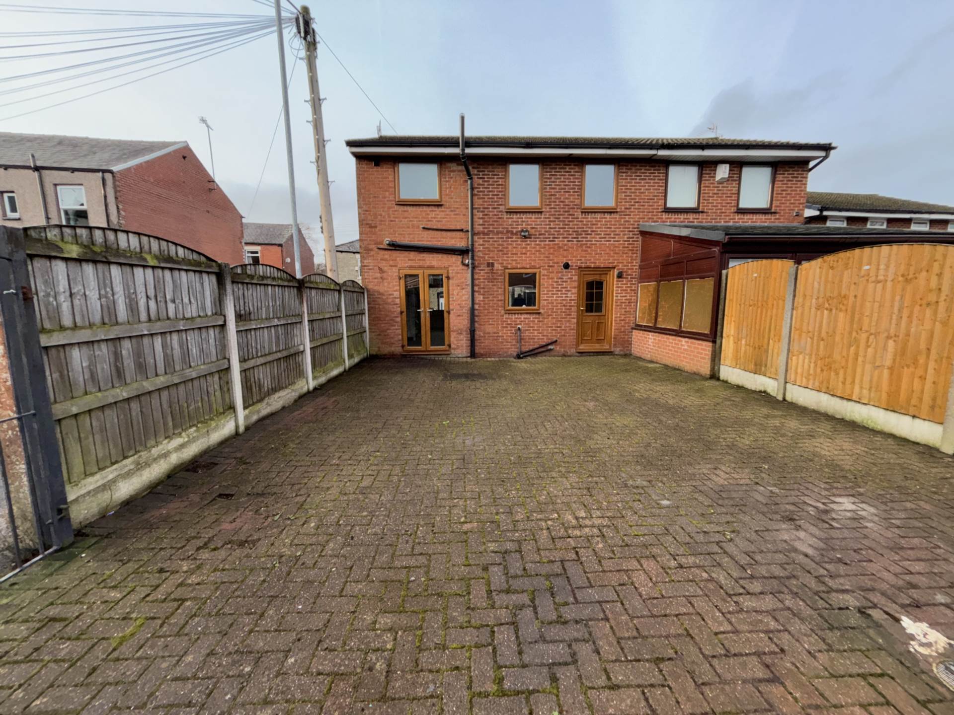 Brunswick Street, Shaw, Image 15