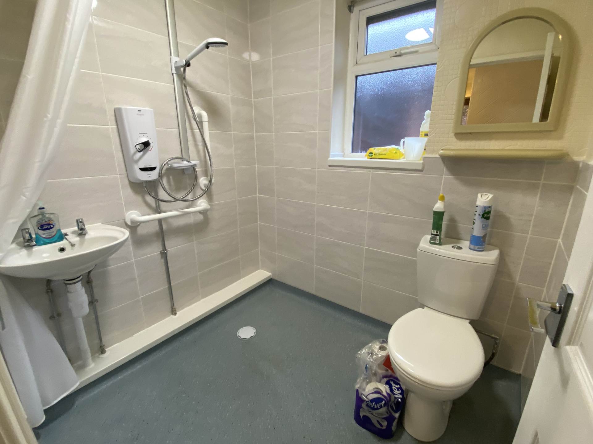 Thorp View, Royton, Image 11