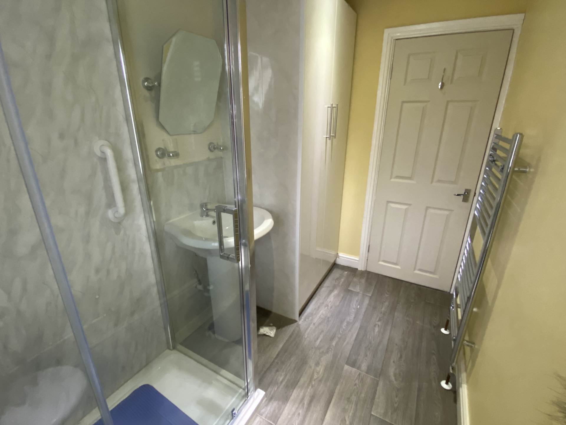 Springfield Lane, Royton, Image 10