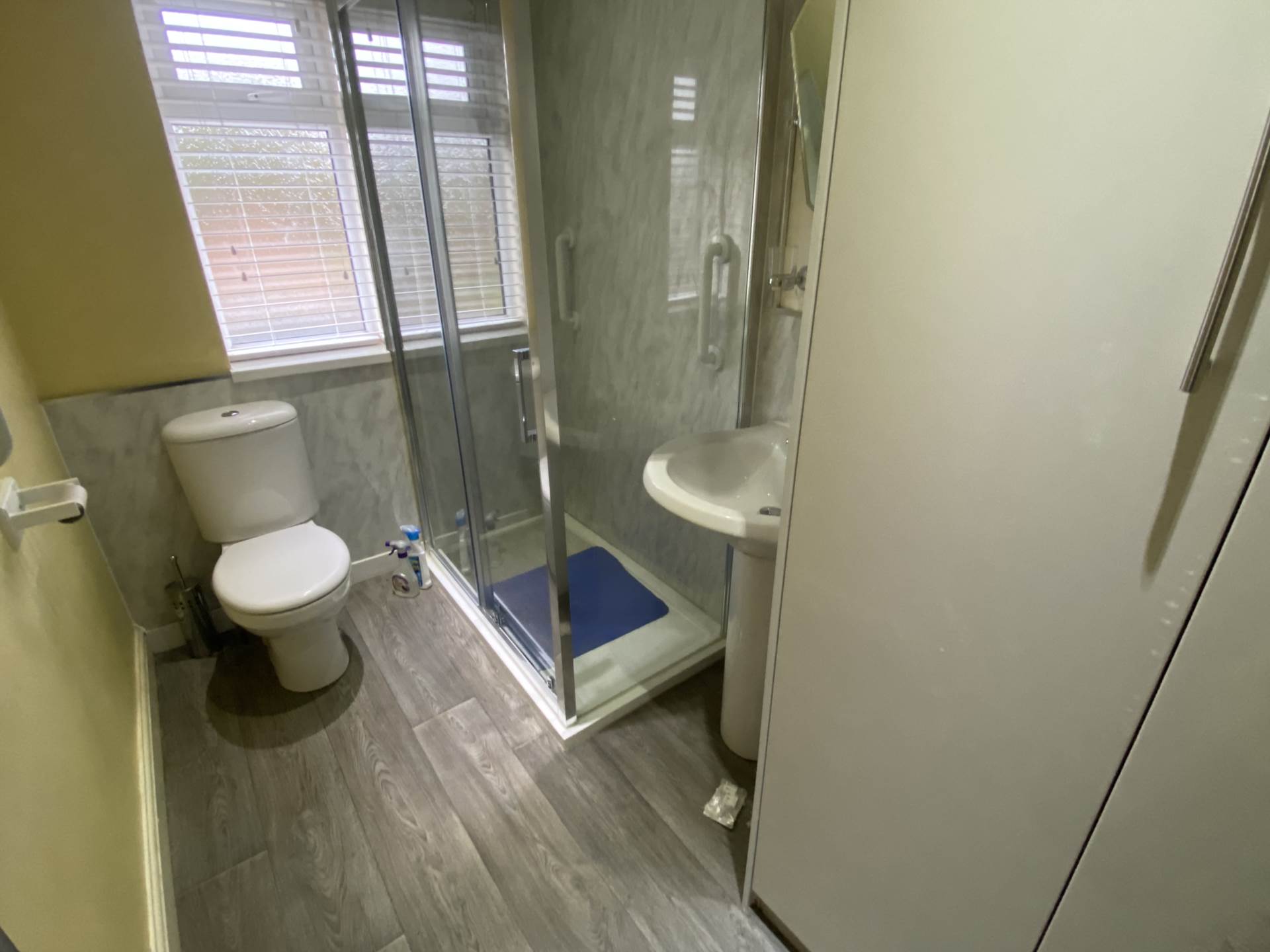 Springfield Lane, Royton, Image 11