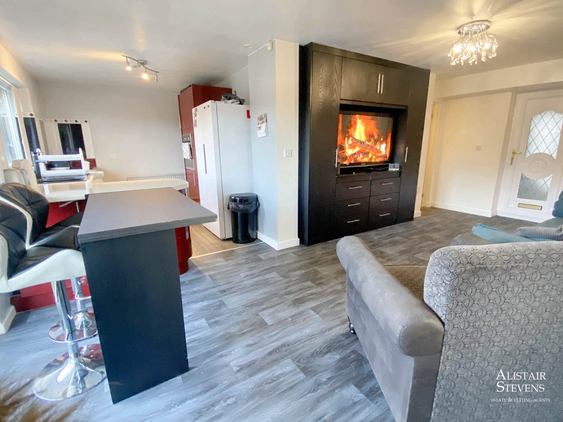 Arley Drive, Shaw, Image 2